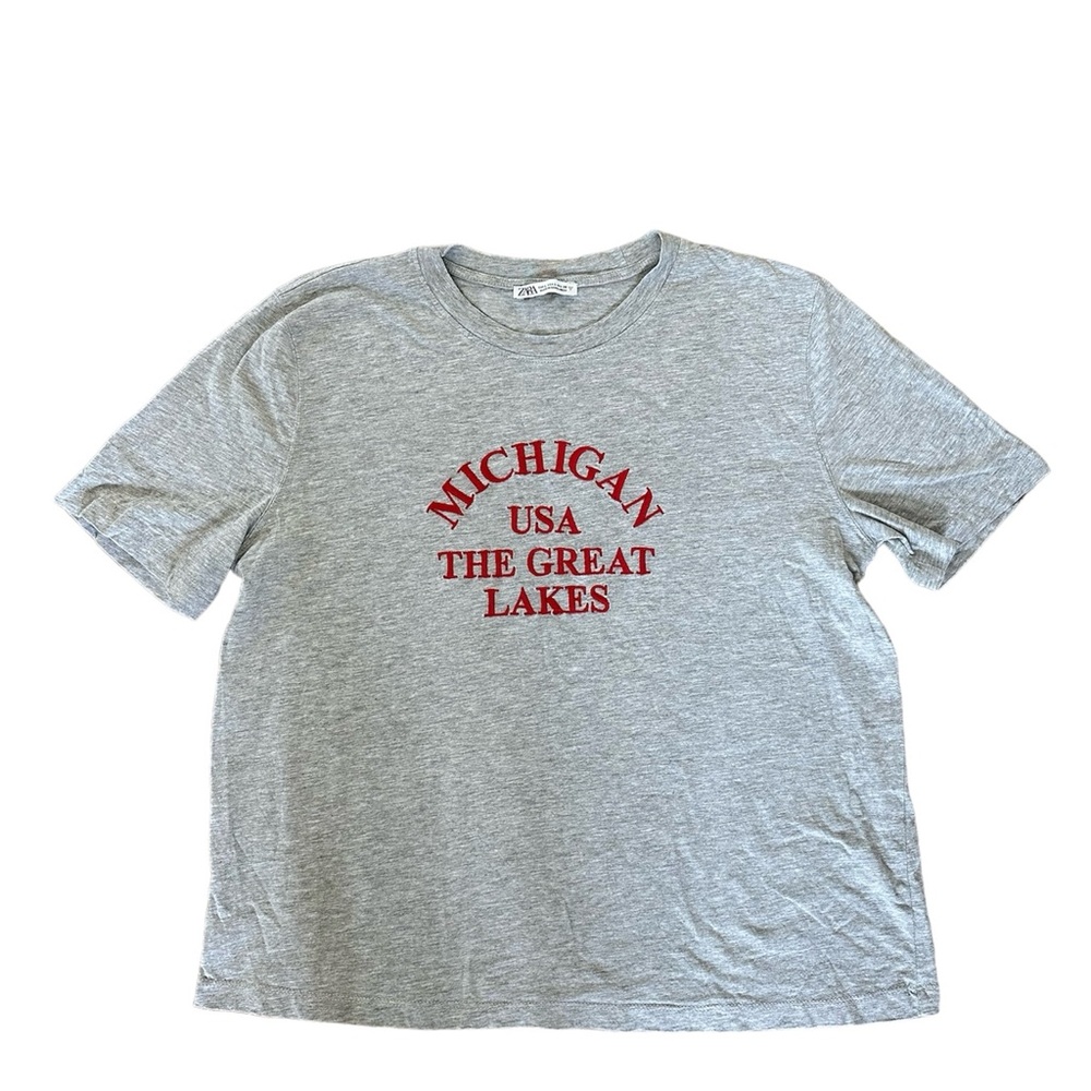Zara Short Sleeve Graphic Tee